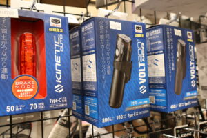 【在庫あり】CATEYE NETWORKシリーズで愛車をスマート化！ VOLT800 NEO/400 NEO/KINETIC AUTO入荷